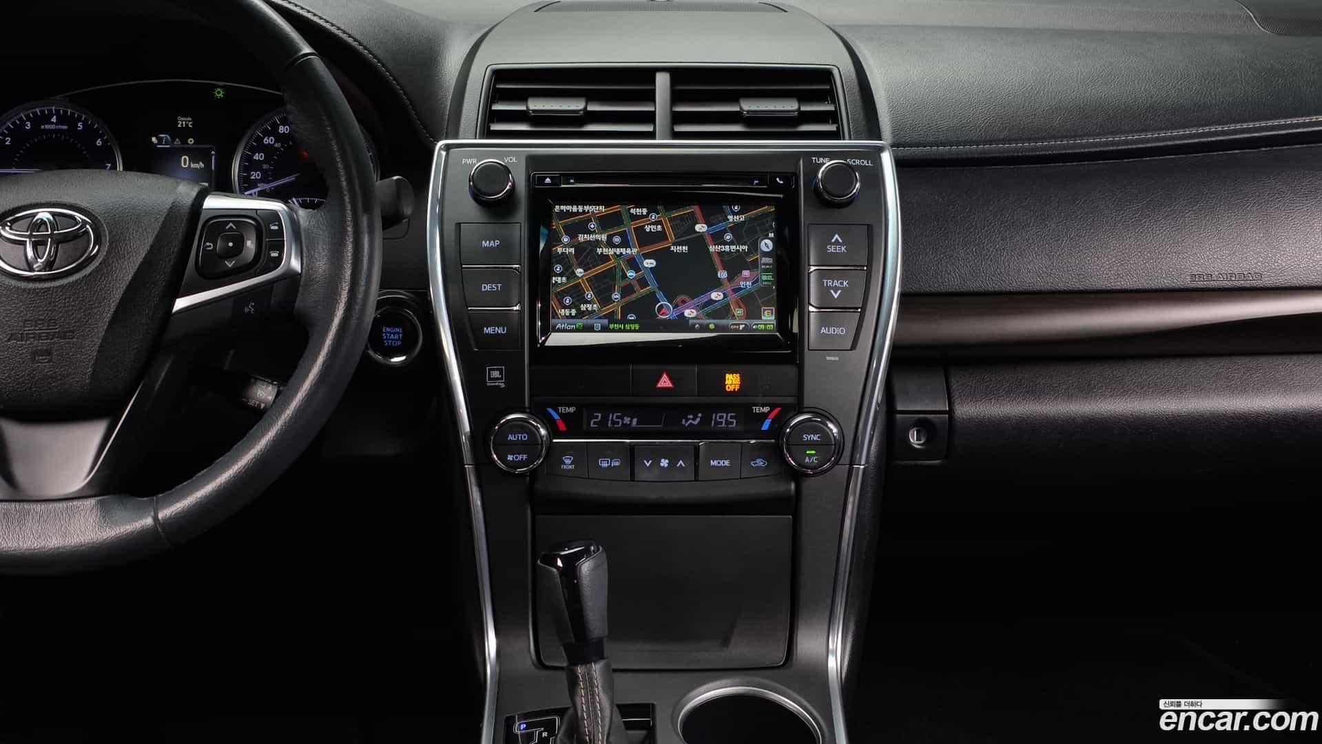 Camry Toyota 2017.3-OPTION-016