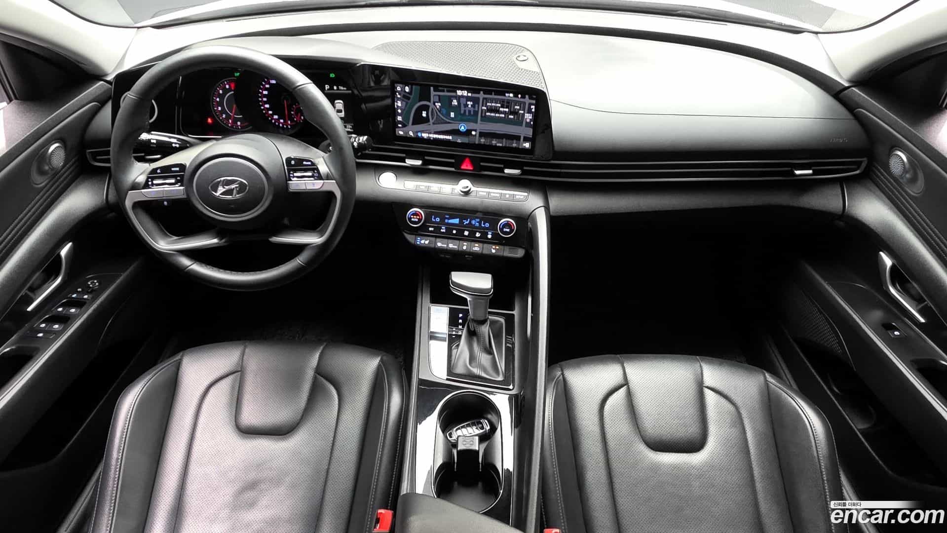 AVANTE Hyundai 2021.0-INNER-007
