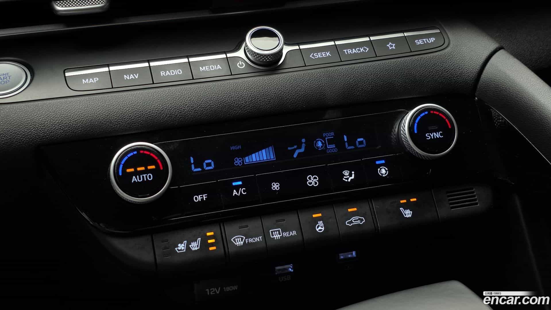 AVANTE Hyundai 2021.0-OPTION-043