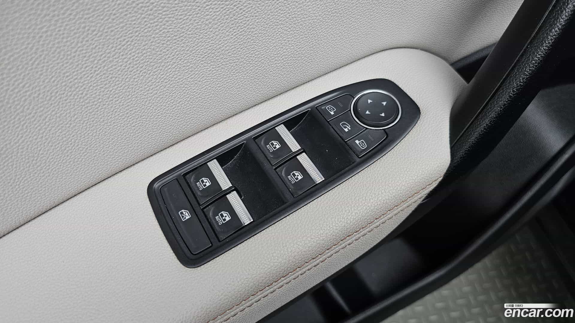 Captur Renault Korea 2020.11-OPTION-024