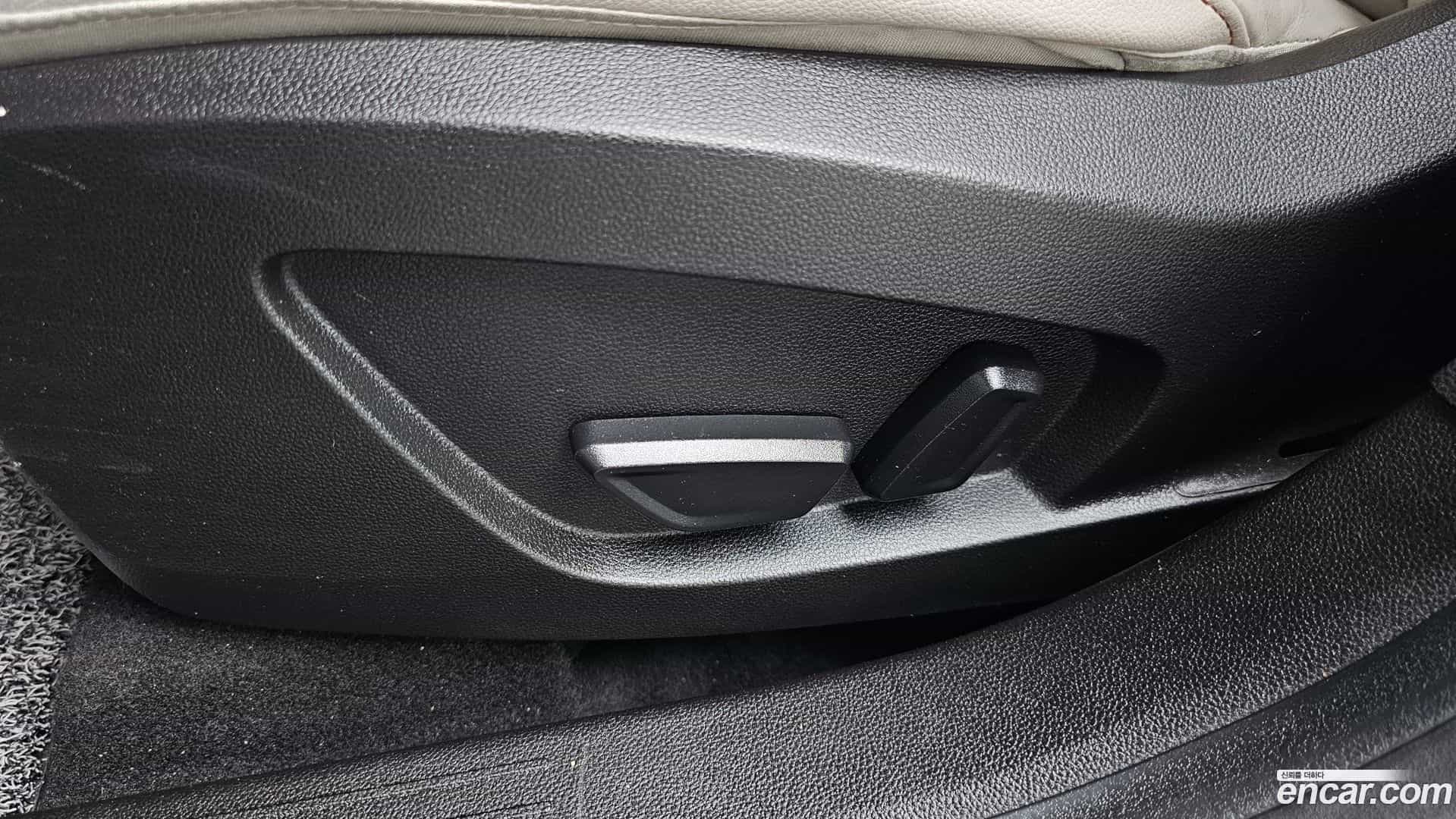 Captur Renault Korea 2020.11-OPTION-044