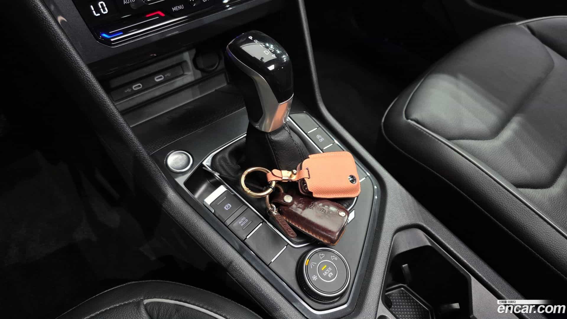 Tiguan Volkswagen 2022.0-INNER-009