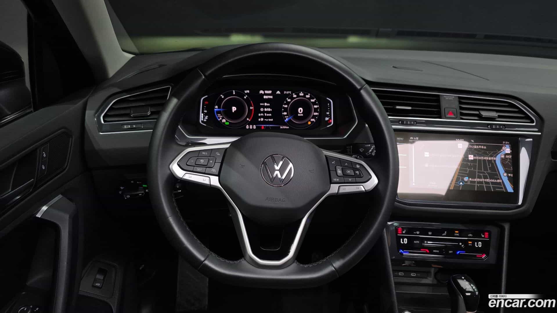Tiguan Volkswagen 2022.0-OPTION-017