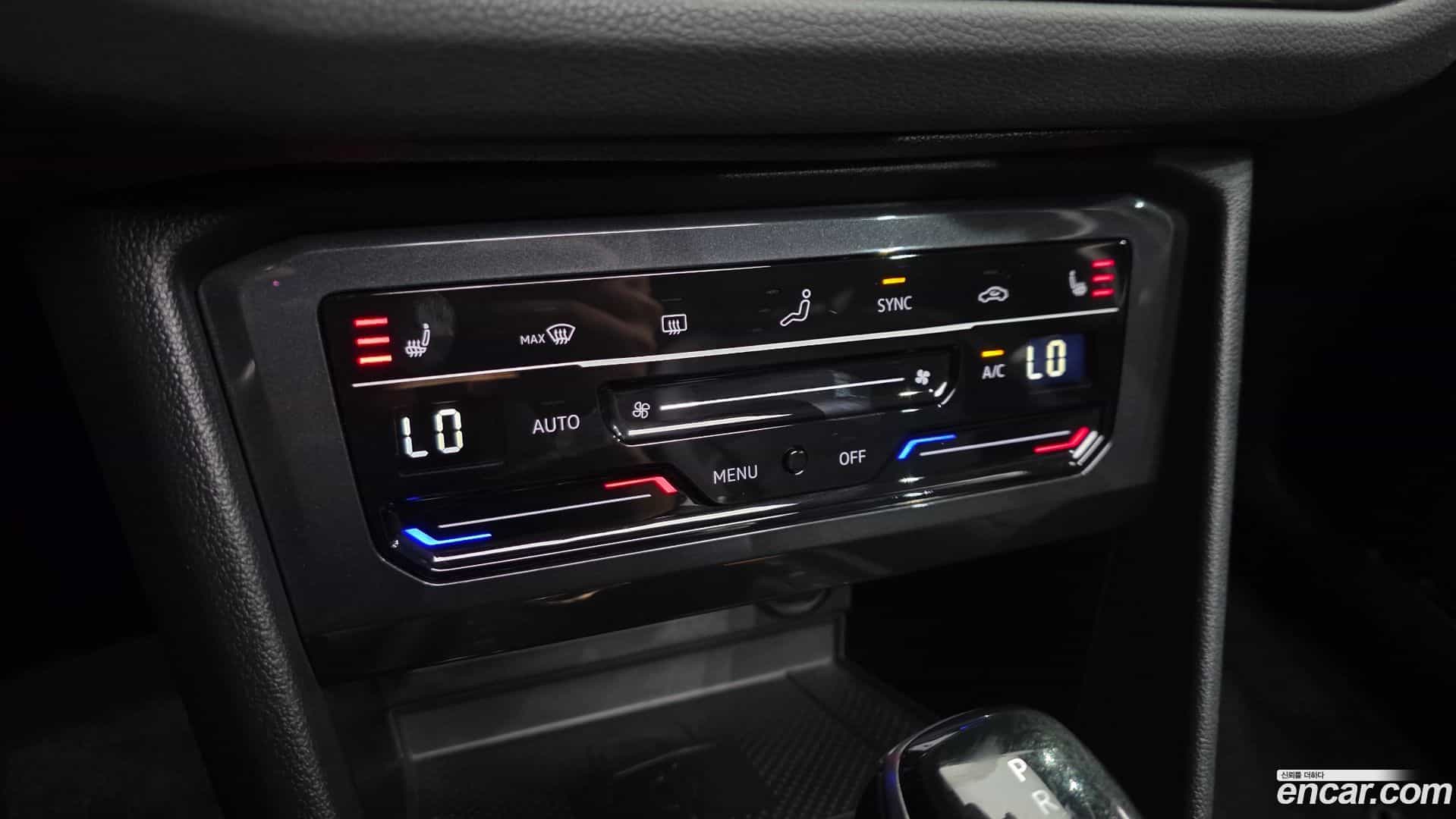 Tiguan Volkswagen 2022.0-OPTION-043