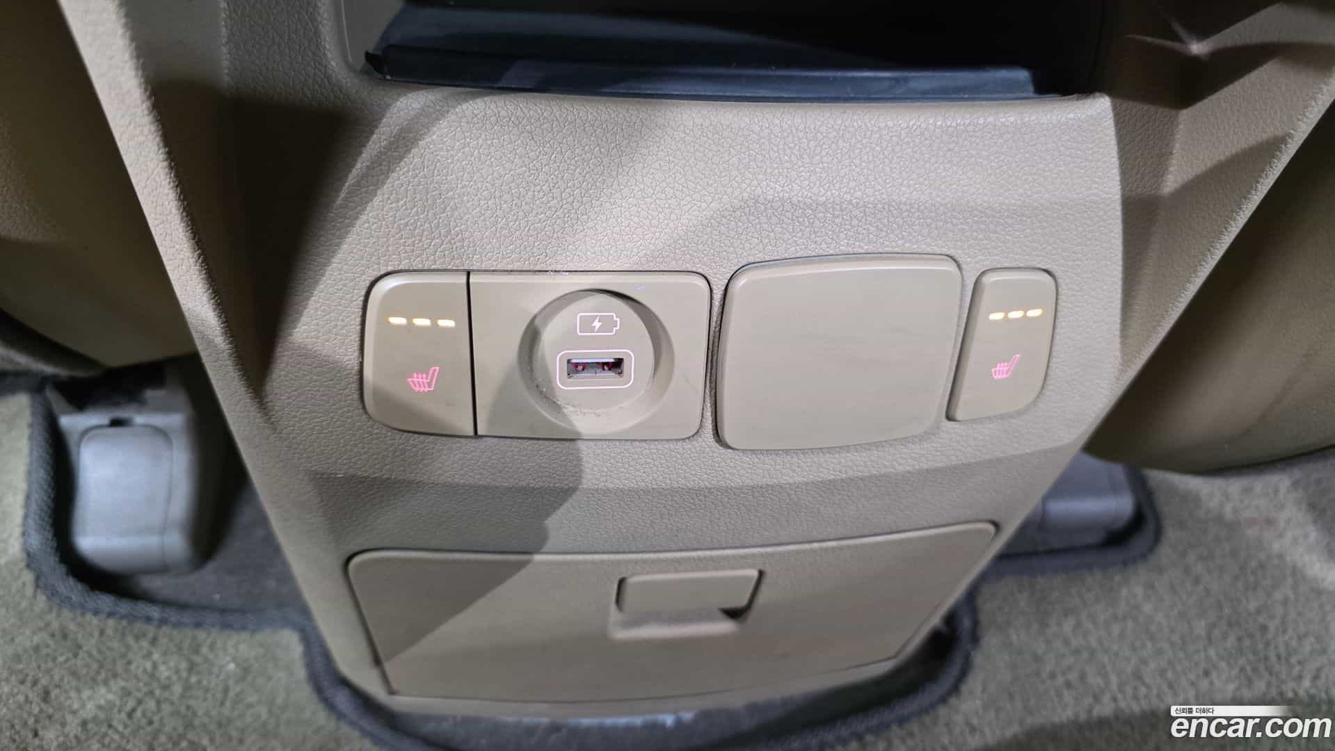 Canival Kia 2020.3-OPTION-041