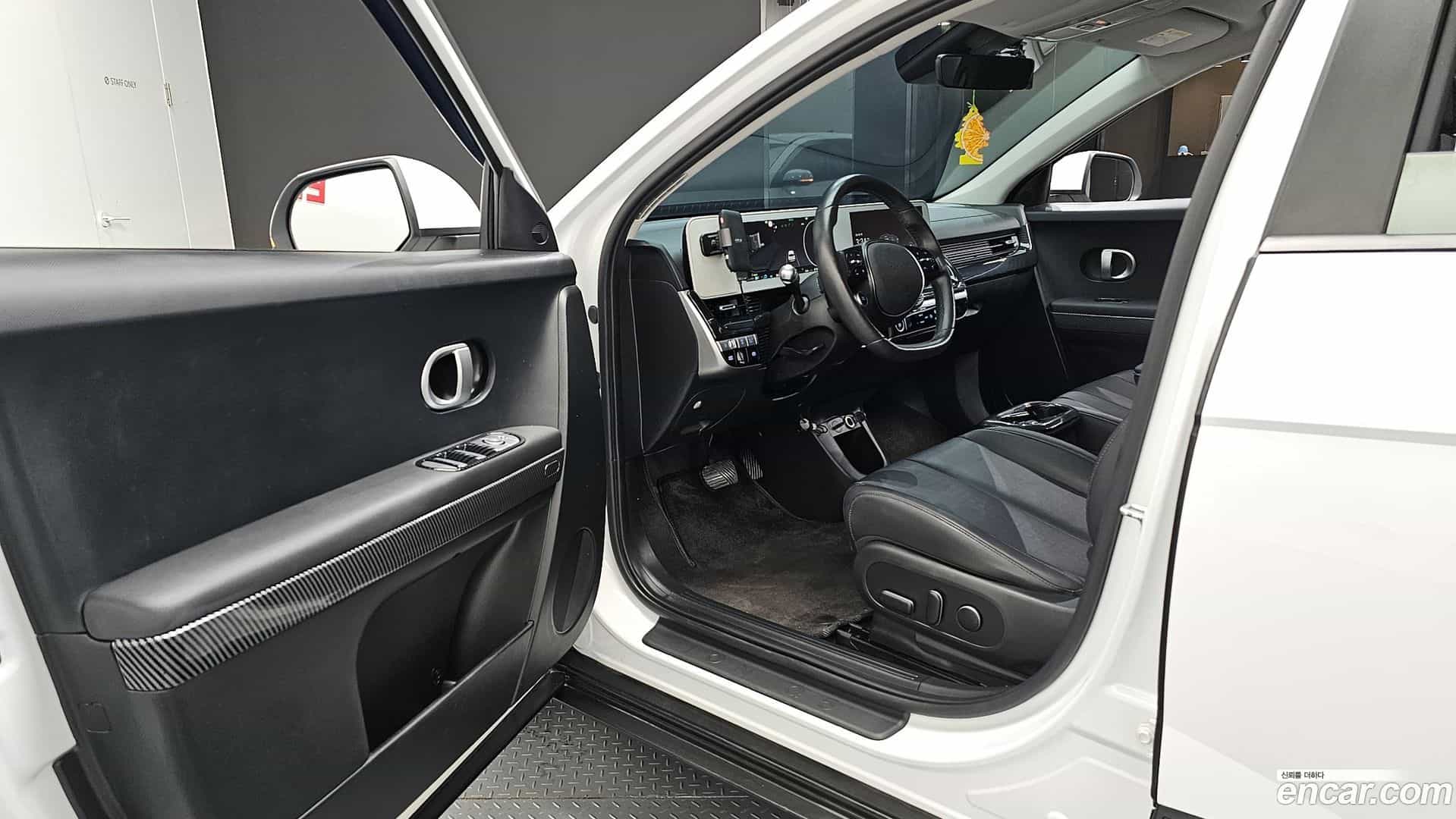 Ioniq5 Hyundai 2024.2-INNER-010