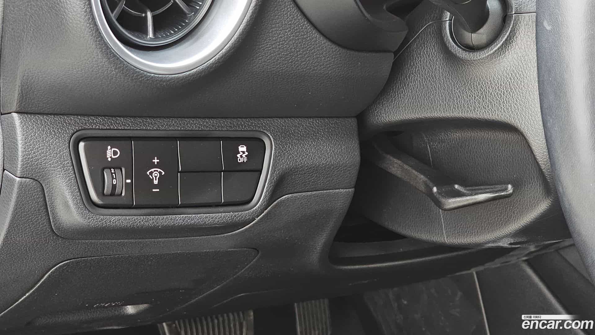 K3 Kia 2023.4-OPTION-024