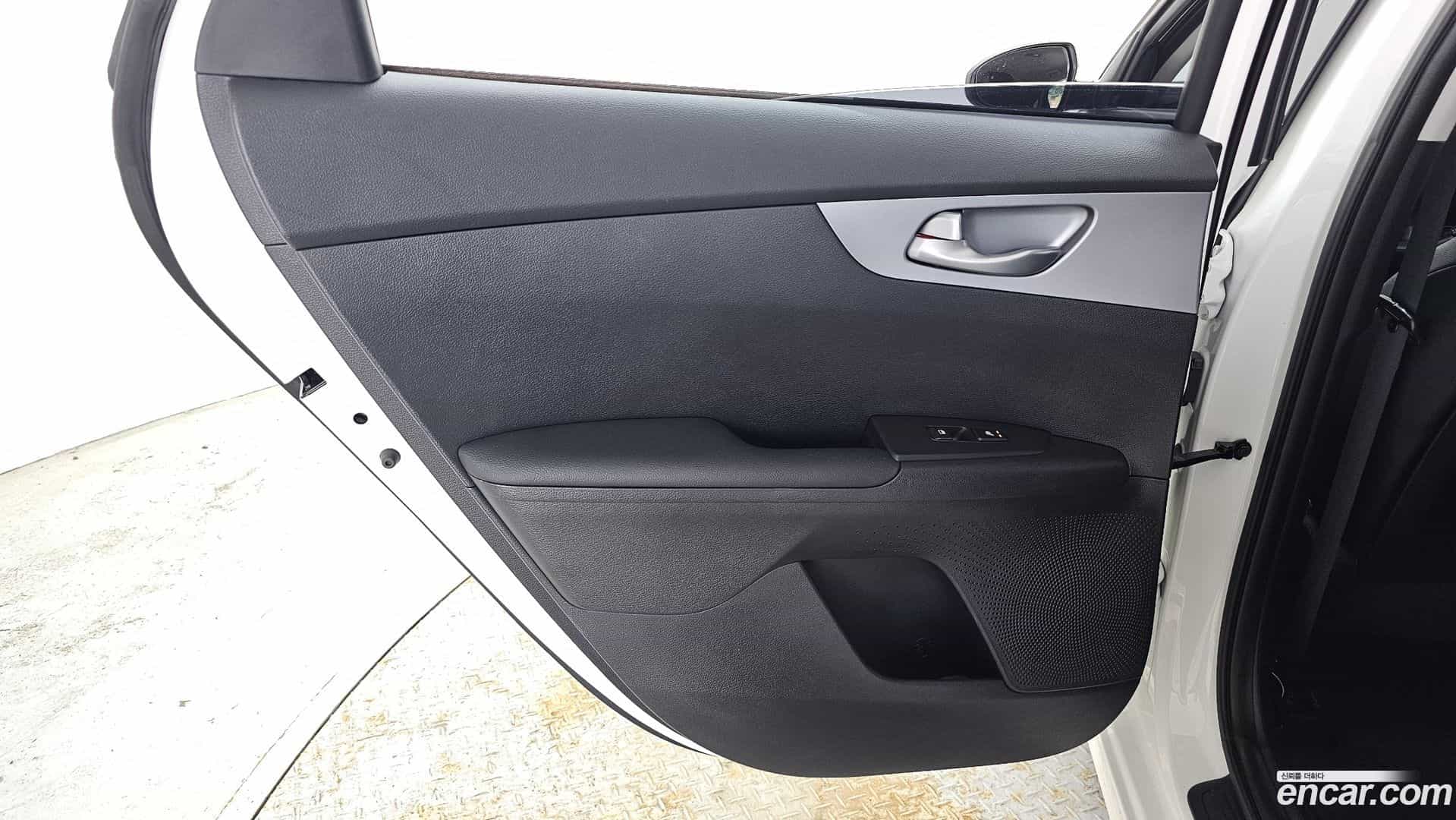 K3 Kia 2023.4-INNER-035
