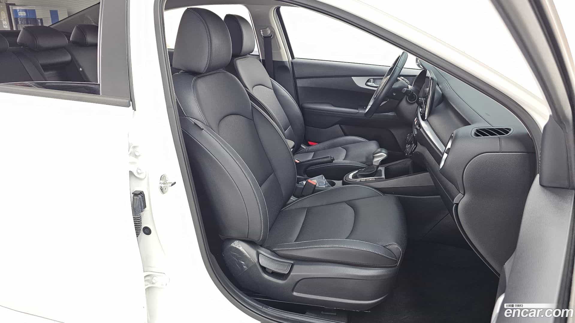 K3 Kia 2023.4-INNER-036