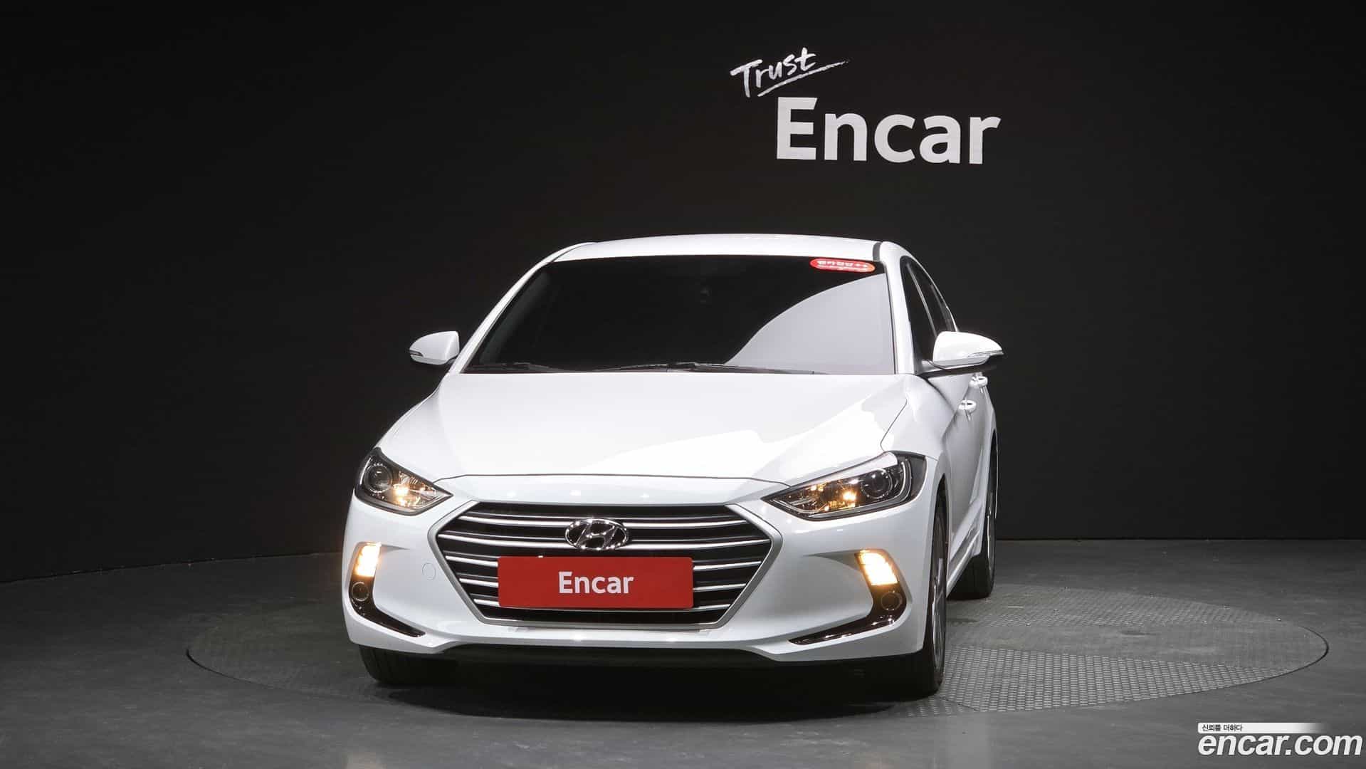 AVANTE Hyundai 2018.7-OUTER-003