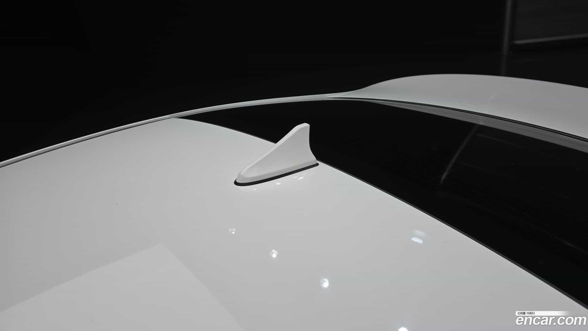AVANTE Hyundai 2018.7-OPTION-042