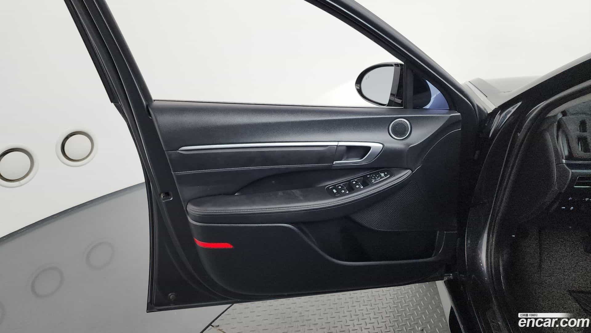 Sonata Hyundai 2022.2-INNER-034
