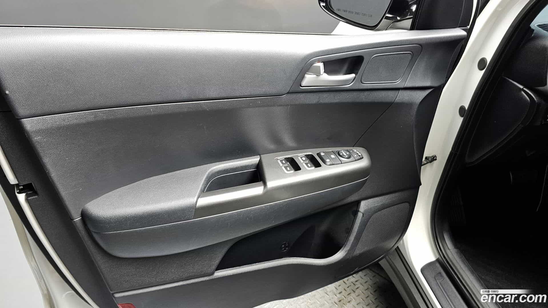 Sportage Kia 2021.4-INNER-034