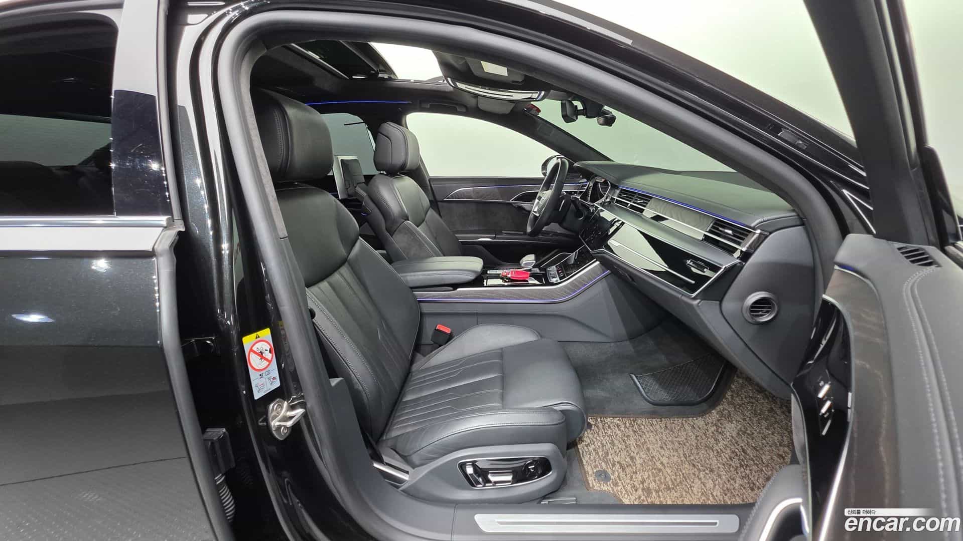 A8 Audi 2021.11-INNER-010