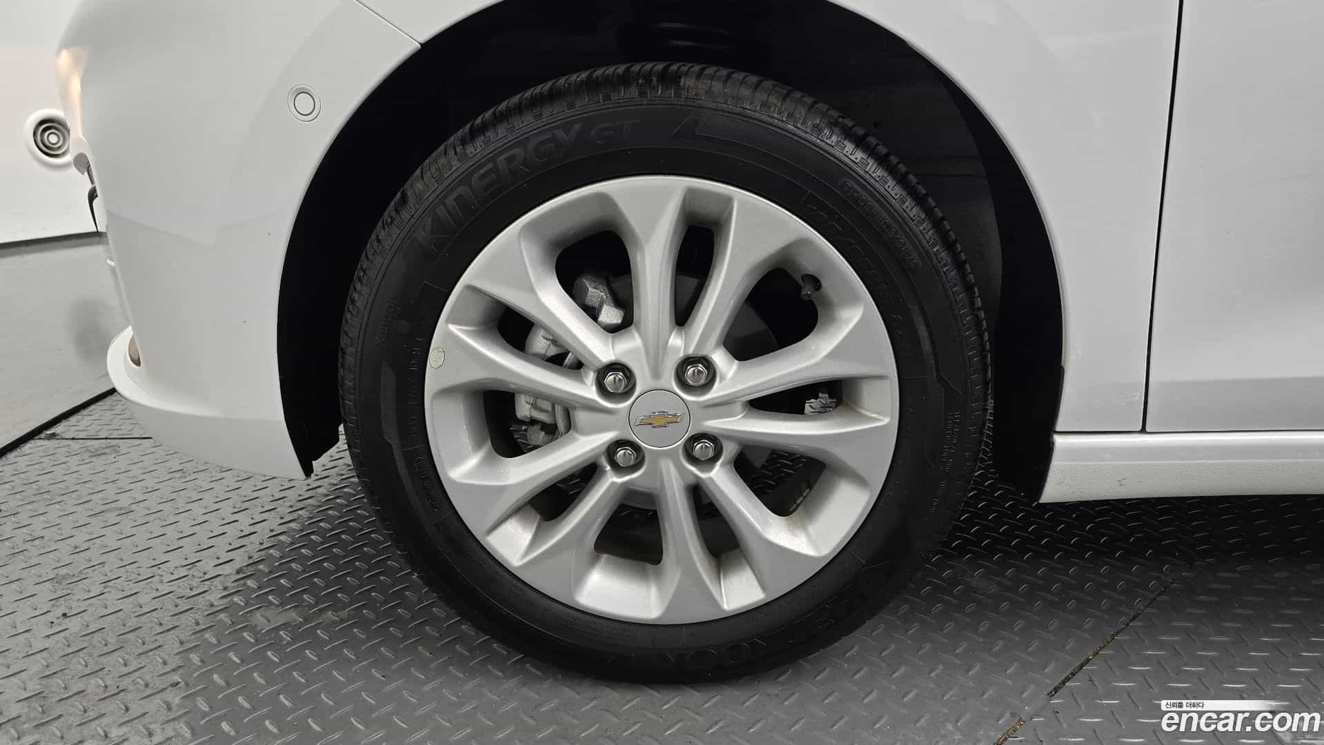 Spark Chevrolet 2022.7-OUTER-005