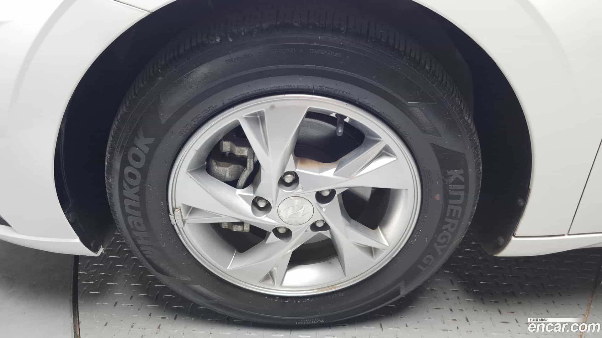 AVANTE Hyundai 2021.7-OUTER-005