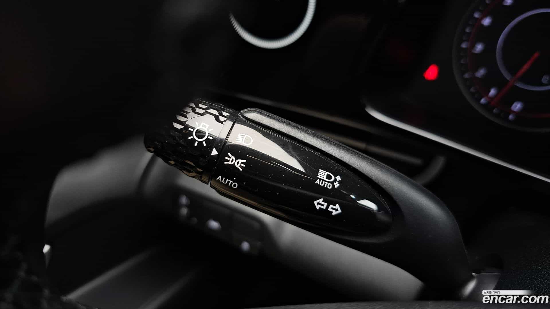 AVANTE Hyundai 2021.7-OPTION-022
