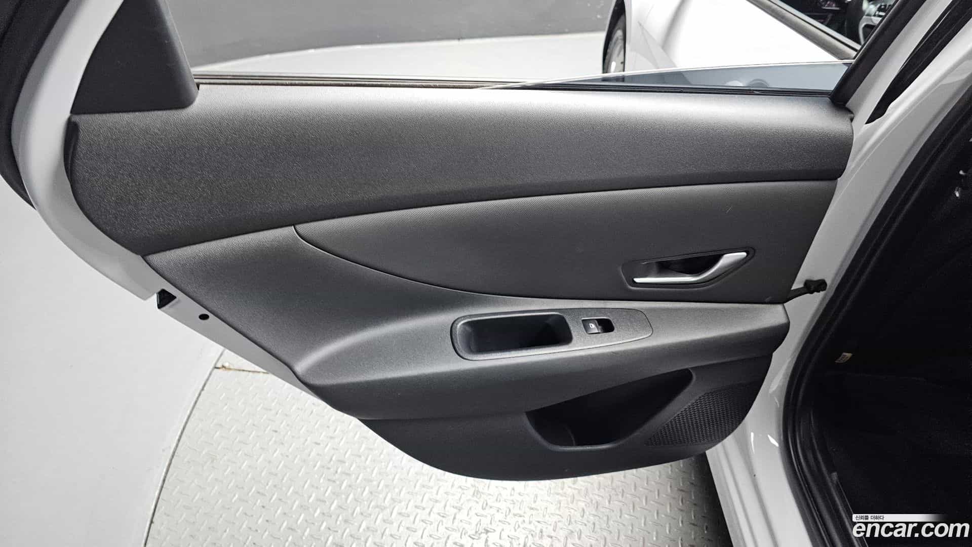AVANTE Hyundai 2021.7-INNER-035