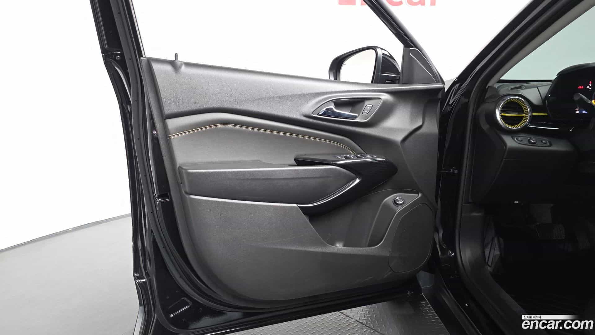 Trax Chevrolet 2024.8-INNER-034
