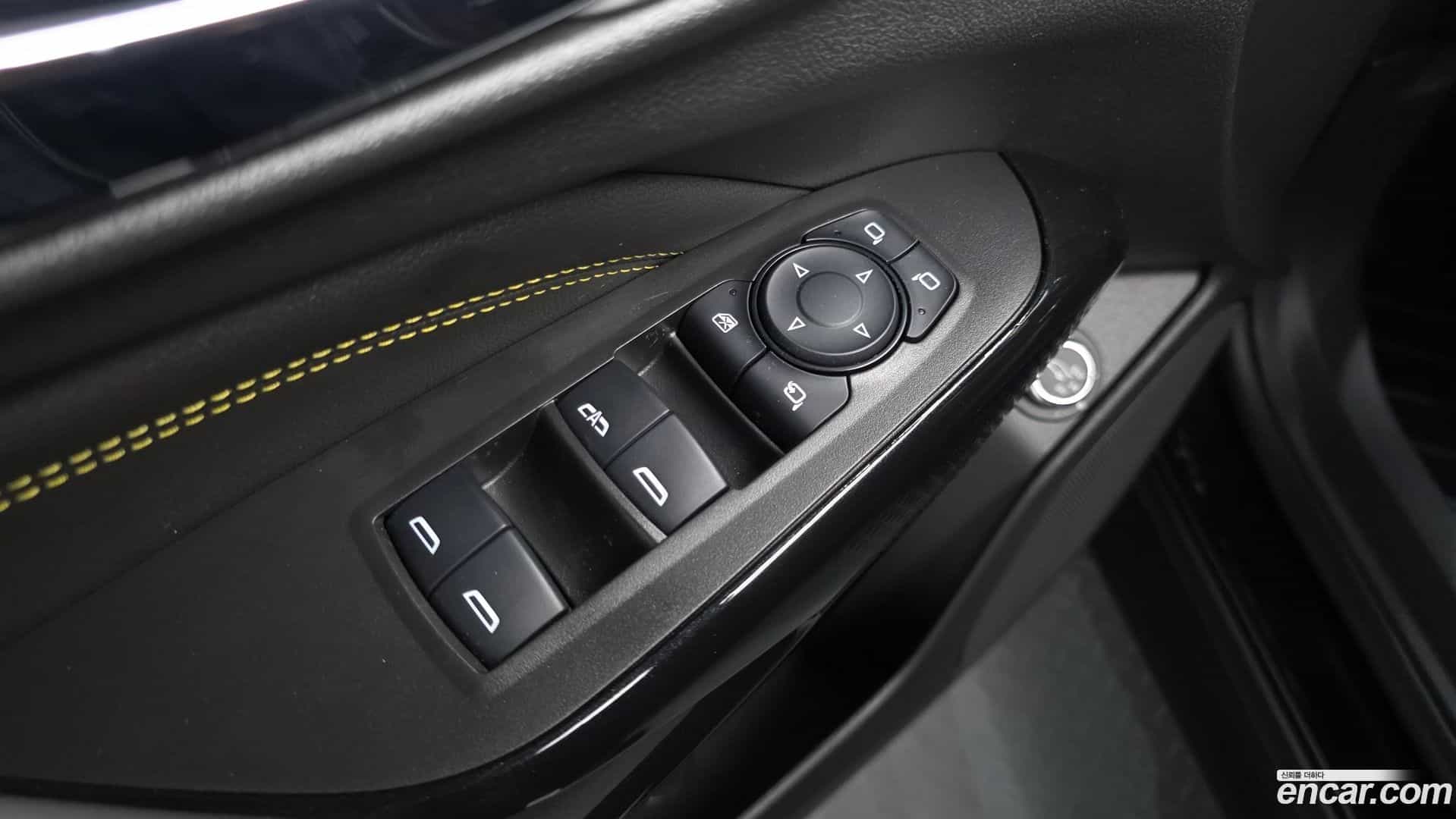 Trax Chevrolet 2024.8-OPTION-043