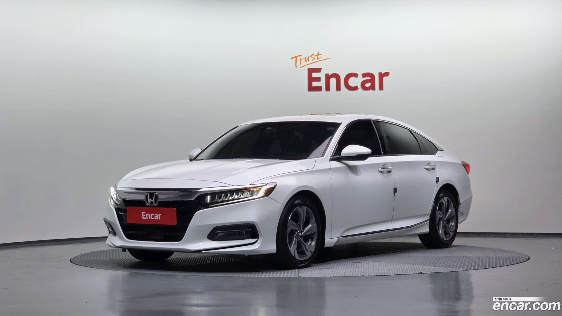 Main__Slider__Photo:Accord Honda 2019.4-0