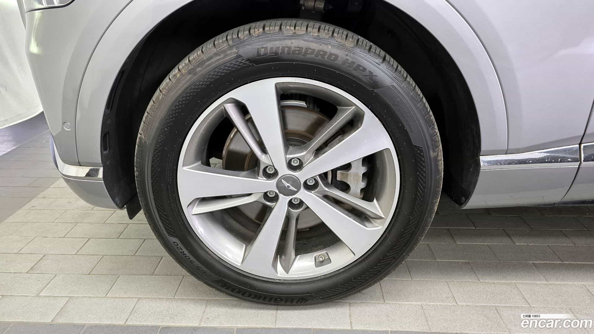 GV80 Genesis 2020.11-OUTER-005