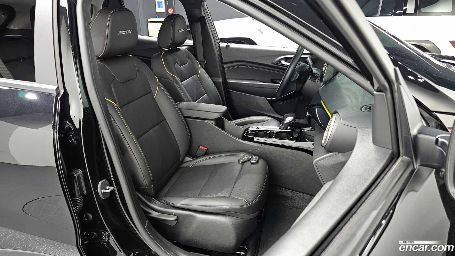Trax Chevrolet 2023.3-OPTION-016