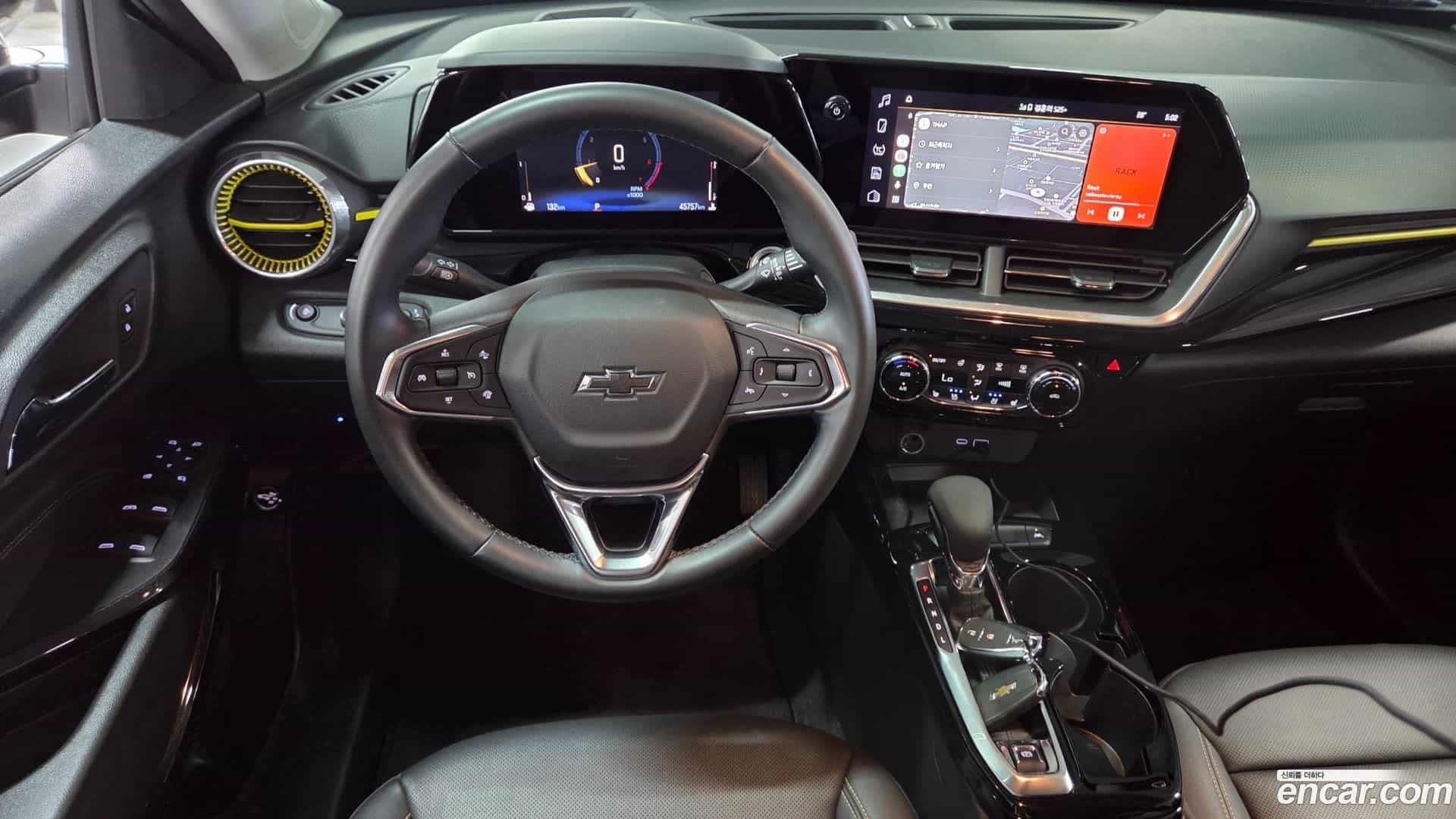 Trax Chevrolet 2023.3-OPTION-017