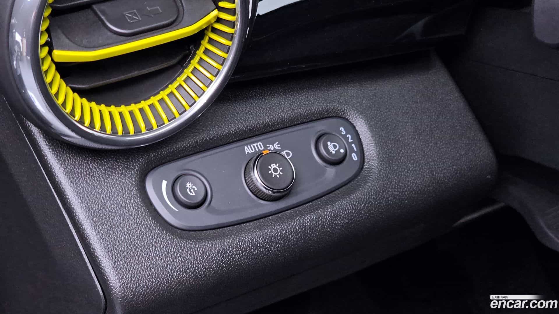 Trax Chevrolet 2023.3-OPTION-021