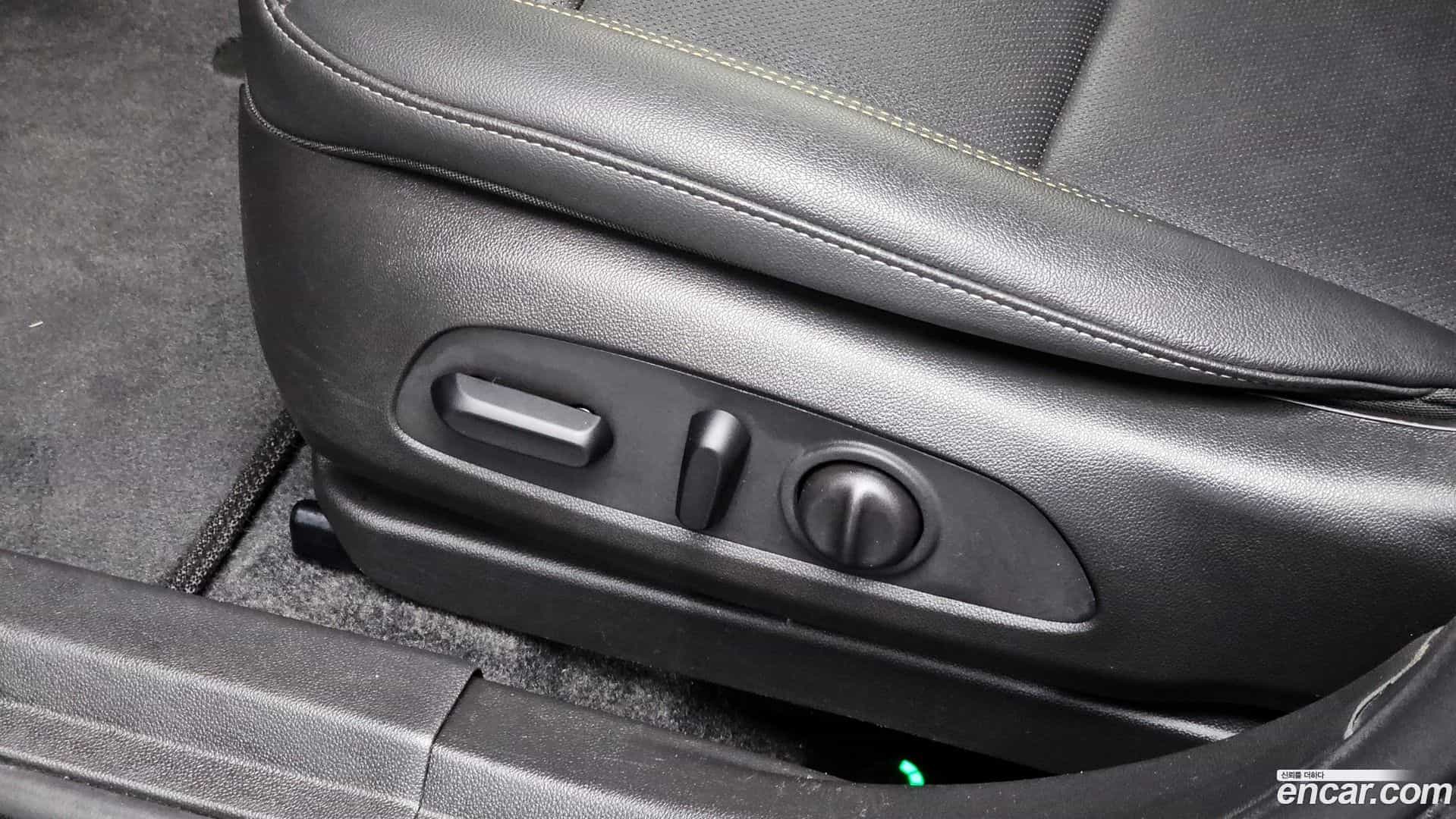 Trax Chevrolet 2023.3-OPTION-044