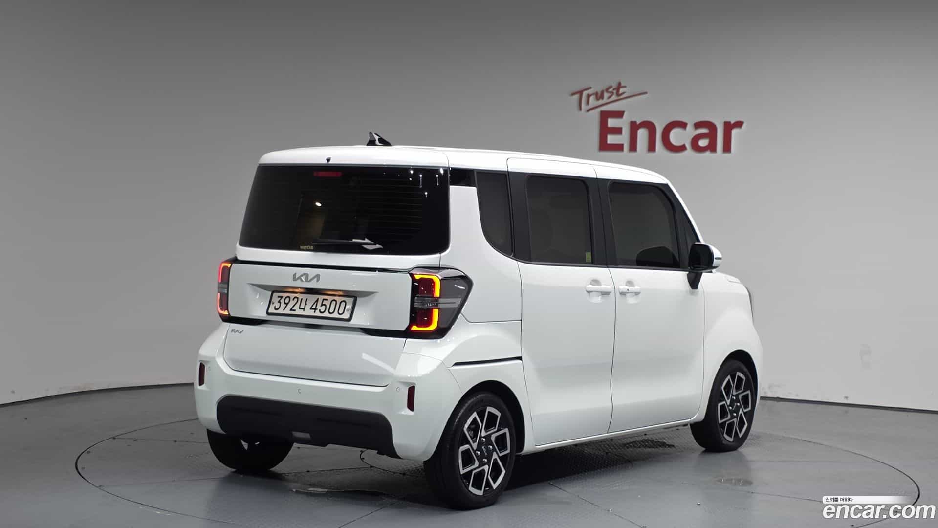 RAY Kia 2024.2-OUTER-002
