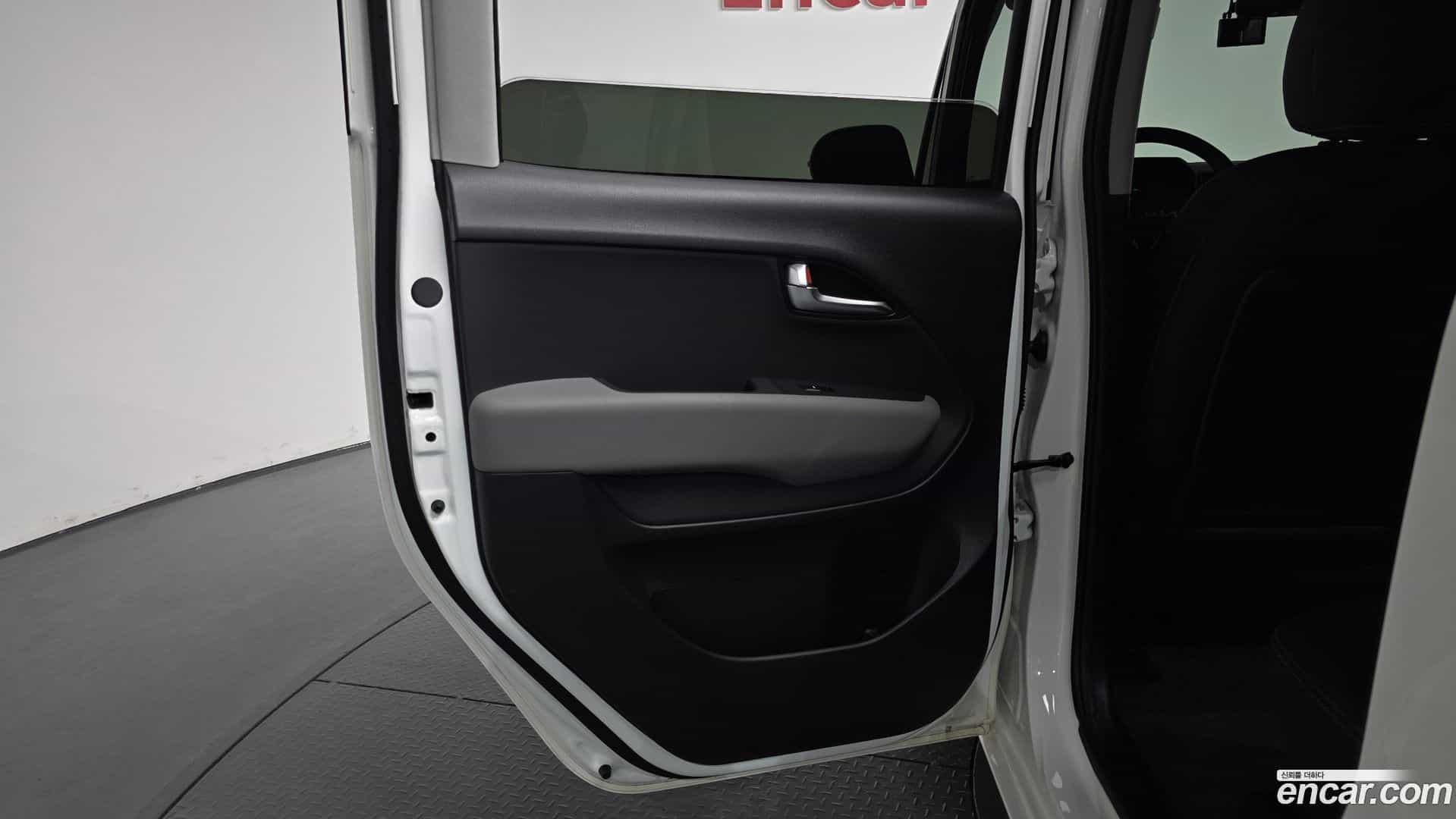 RAY Kia 2024.2-INNER-035