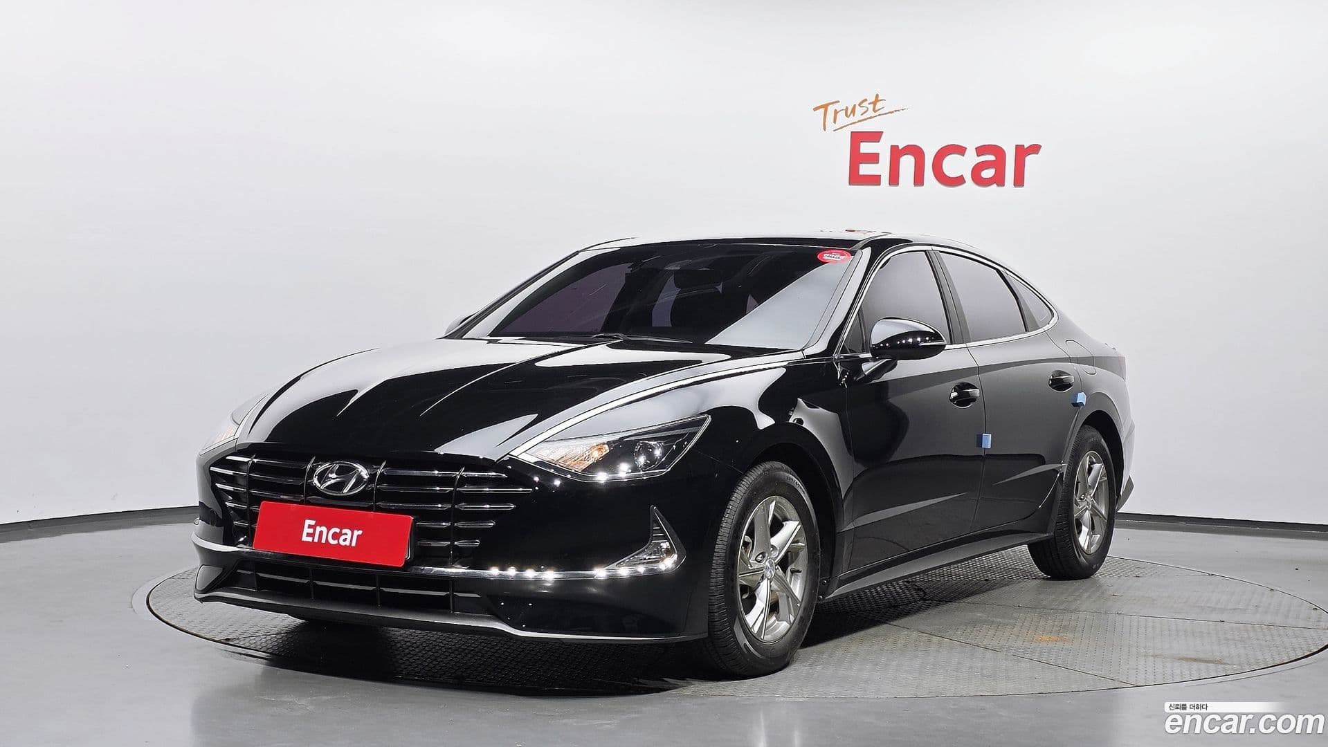 Main__Slider__Photo:Sonata Hyundai 2019.8-0