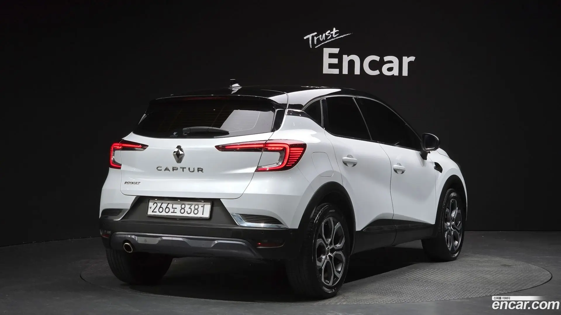 Main__Slider__Photo:Captur Renault Korea 2020.4-1