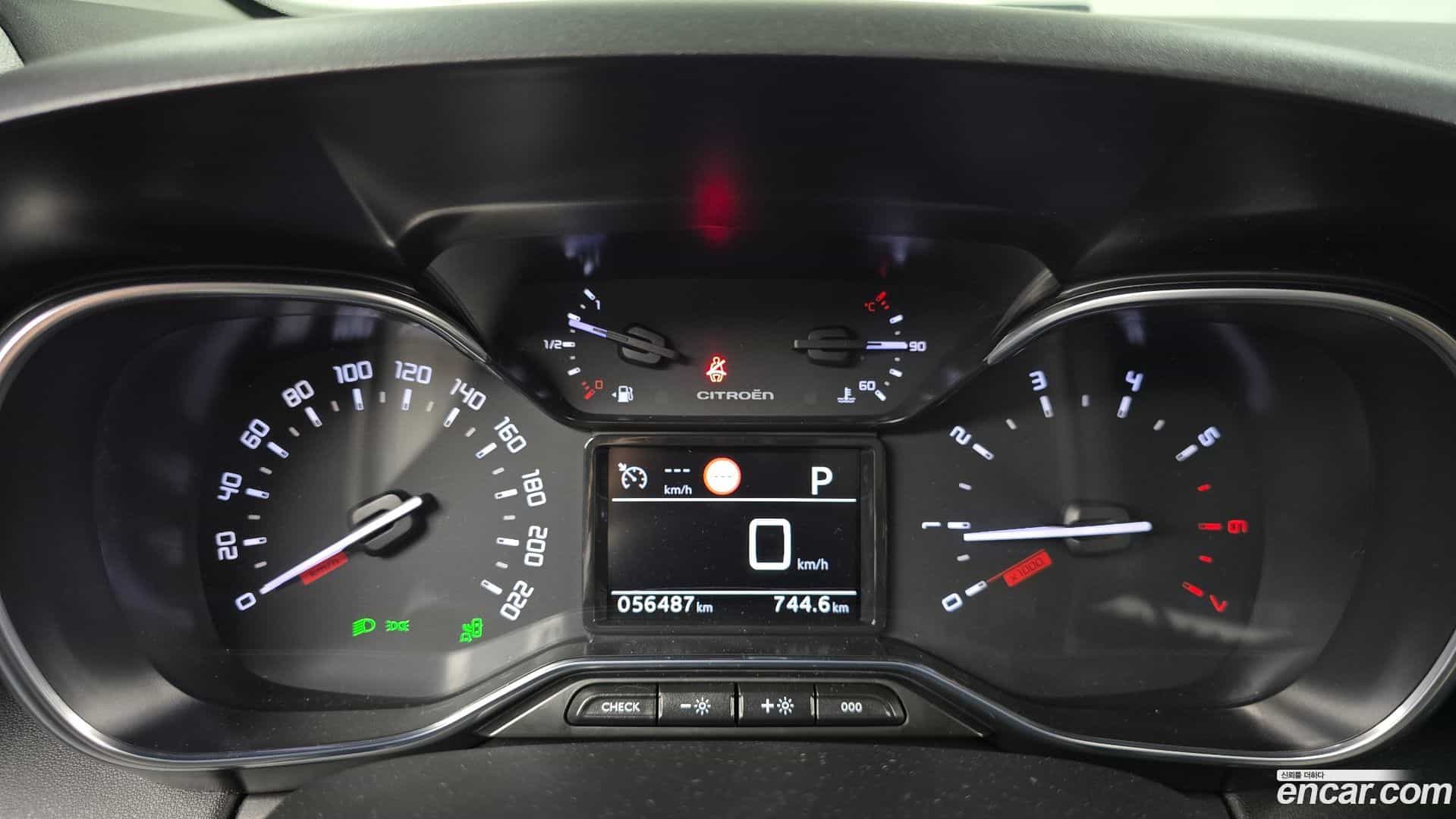 C3 Aircross Citroën / DS 2019.11-INNER-008