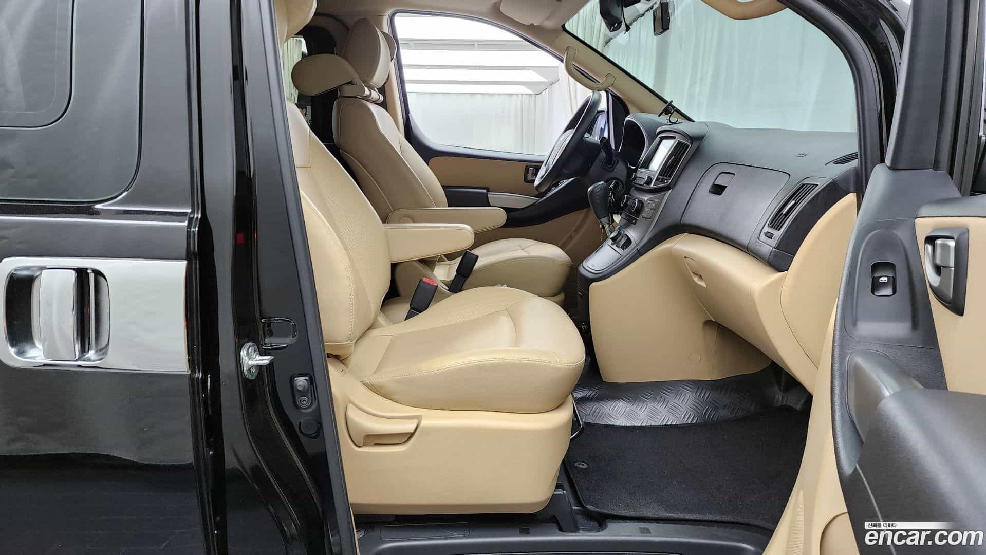 Starex Hyundai 2020.11-OPTION-015