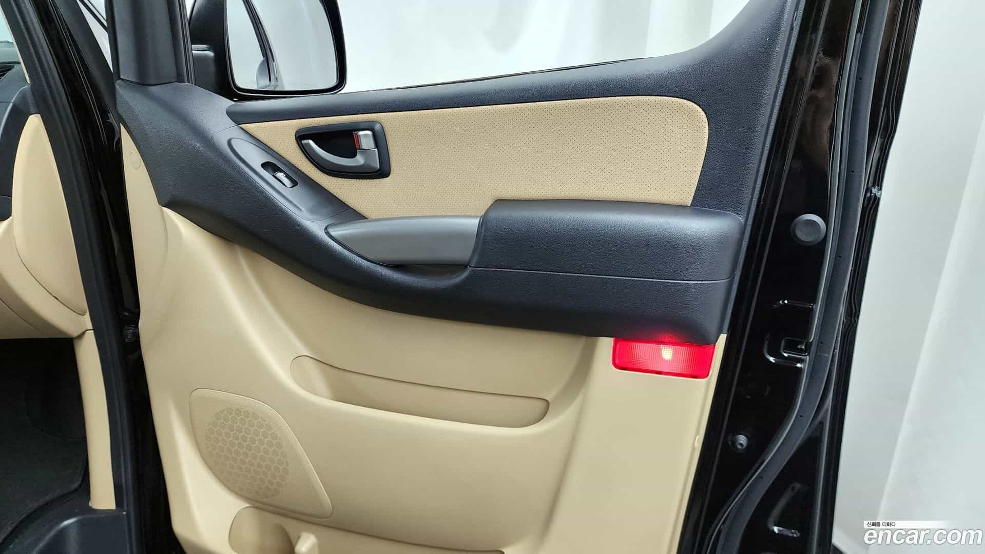 Starex Hyundai 2020.11-INNER-035