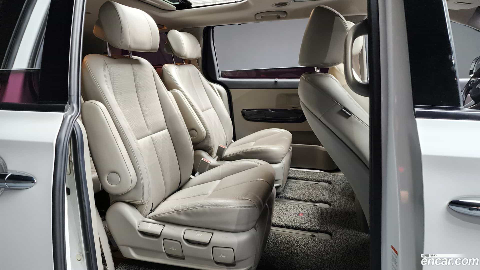 Canival Kia 2017.3-OPTION-015