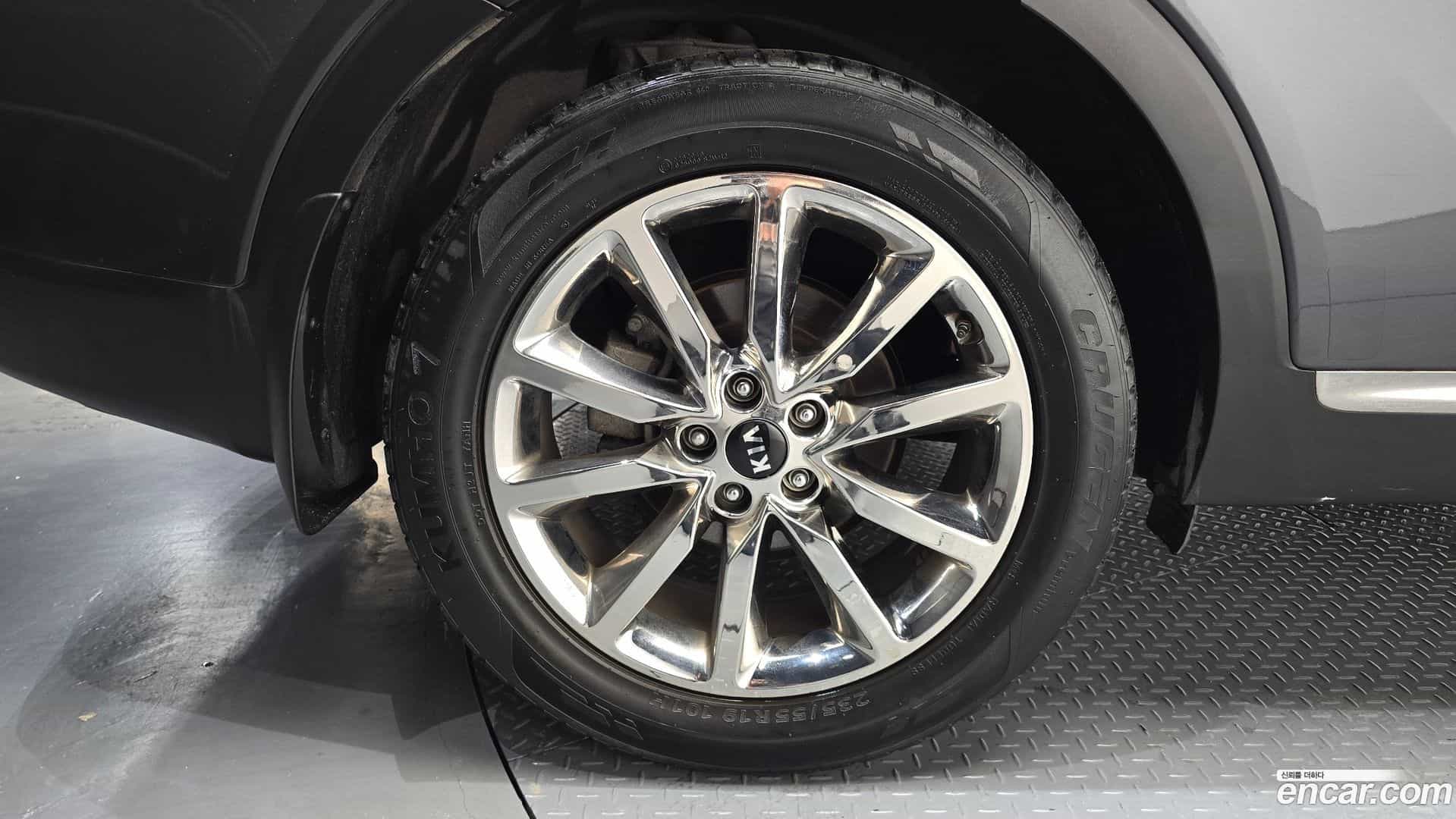 Sorento Kia 2017.6-OUTER-005