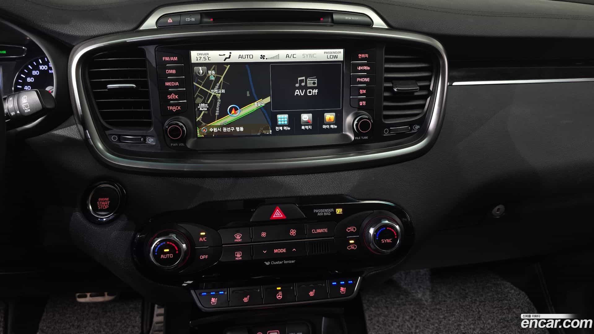 Sorento Kia 2017.6-OPTION-016