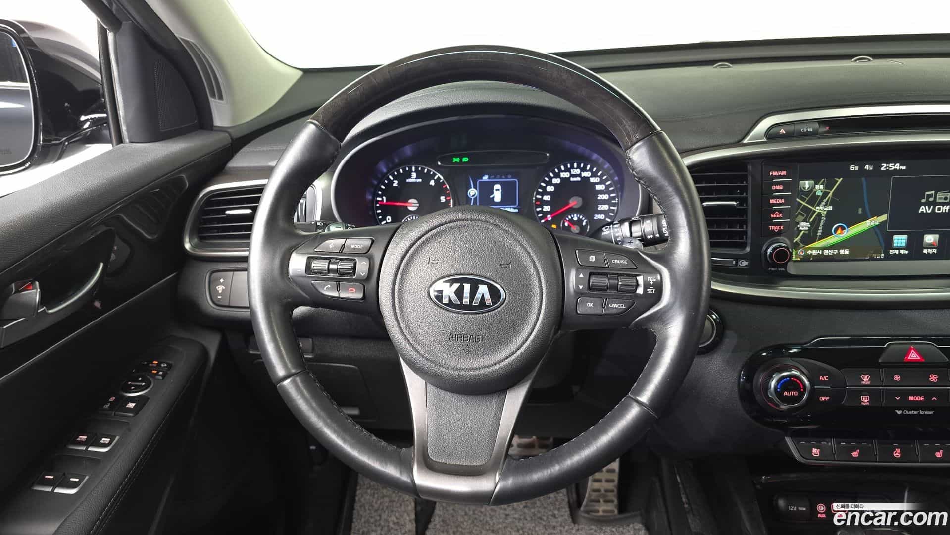 Sorento Kia 2017.6-OPTION-017