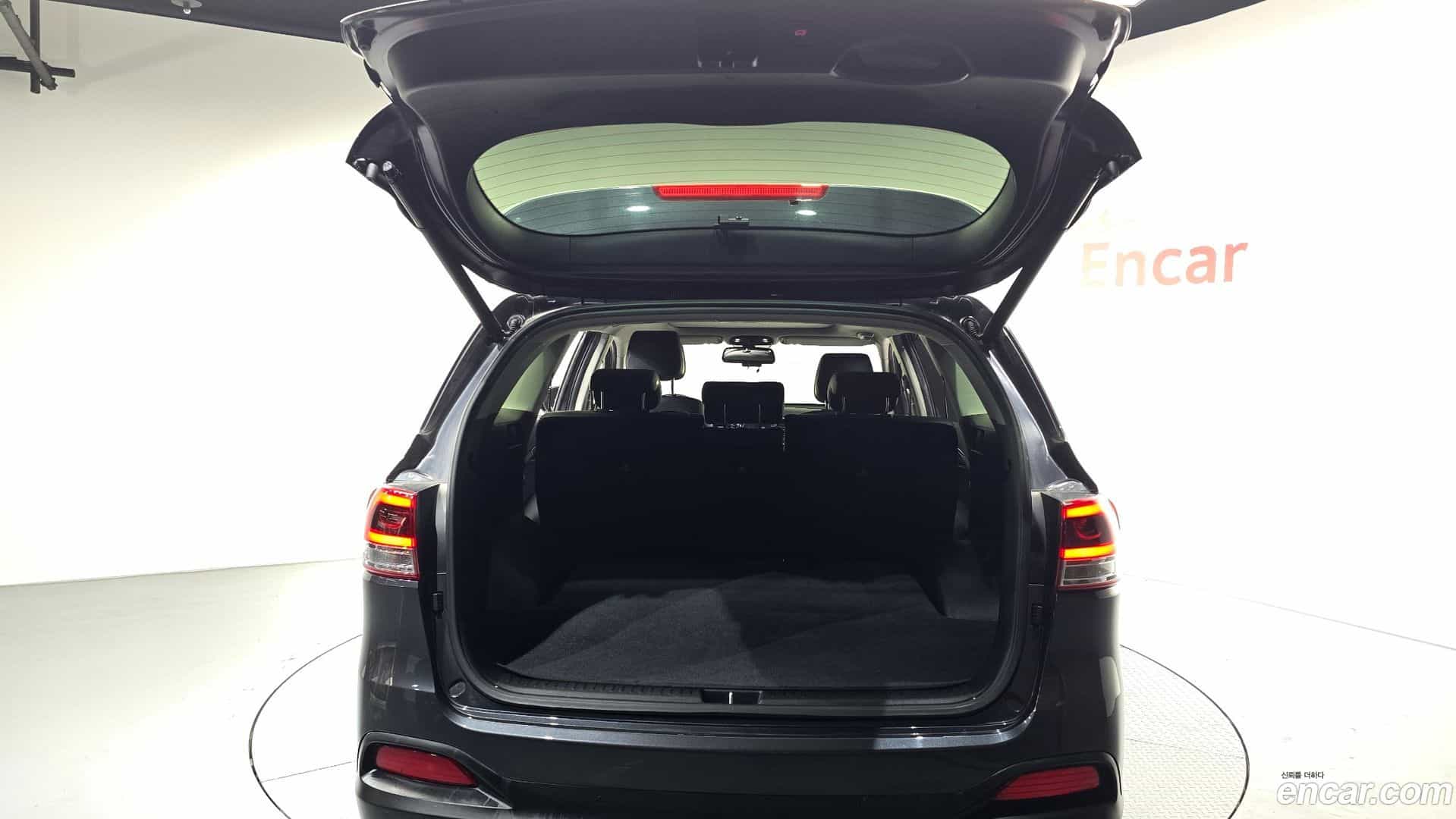 Sorento Kia 2017.6-OPTION-022