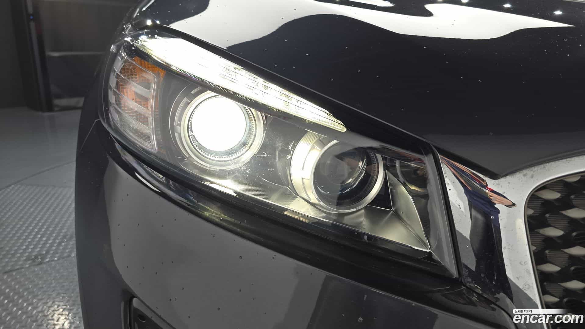 Sorento Kia 2017.6-OUTER-032
