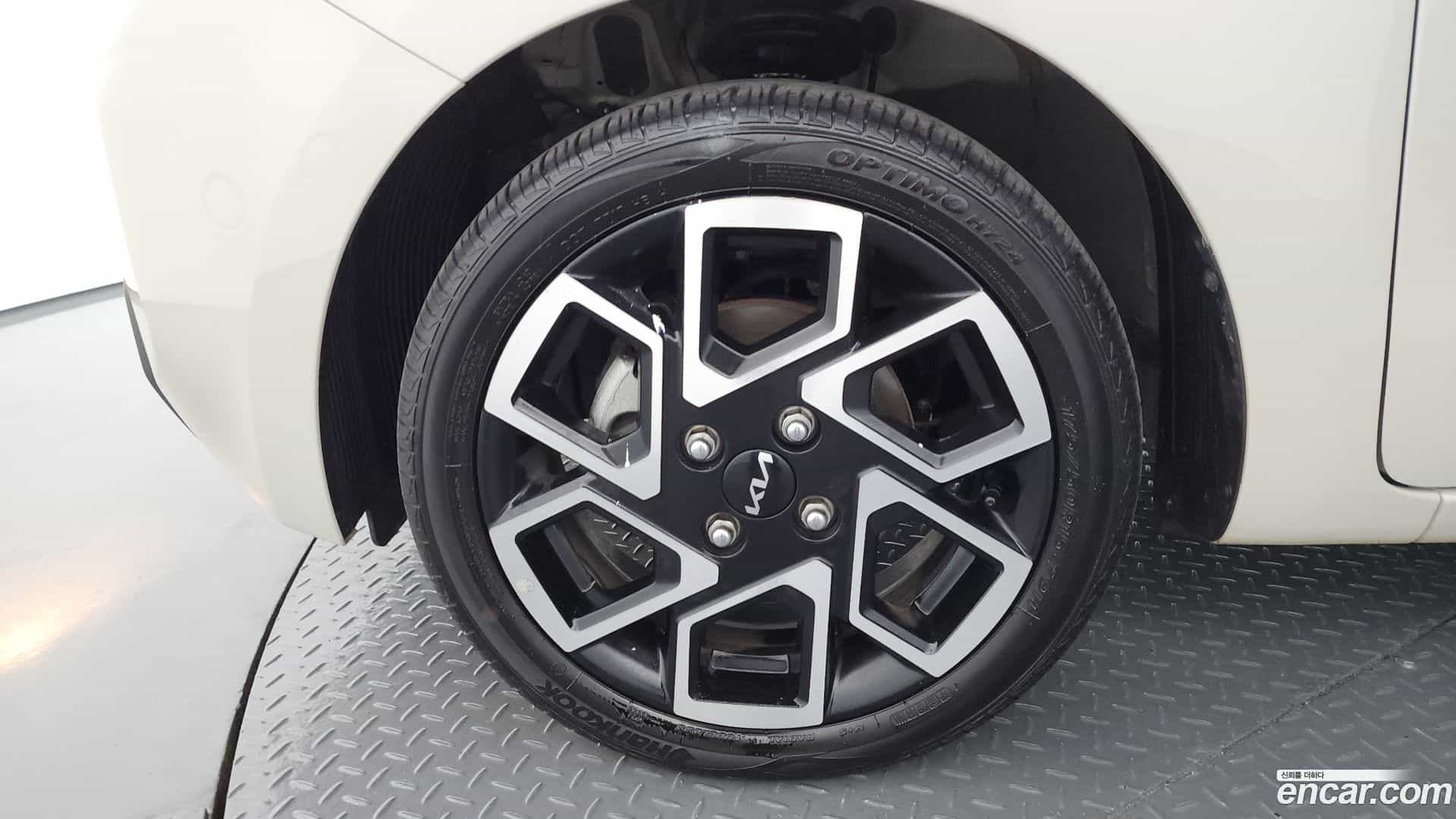 RAY Kia 2025.0-OUTER-005