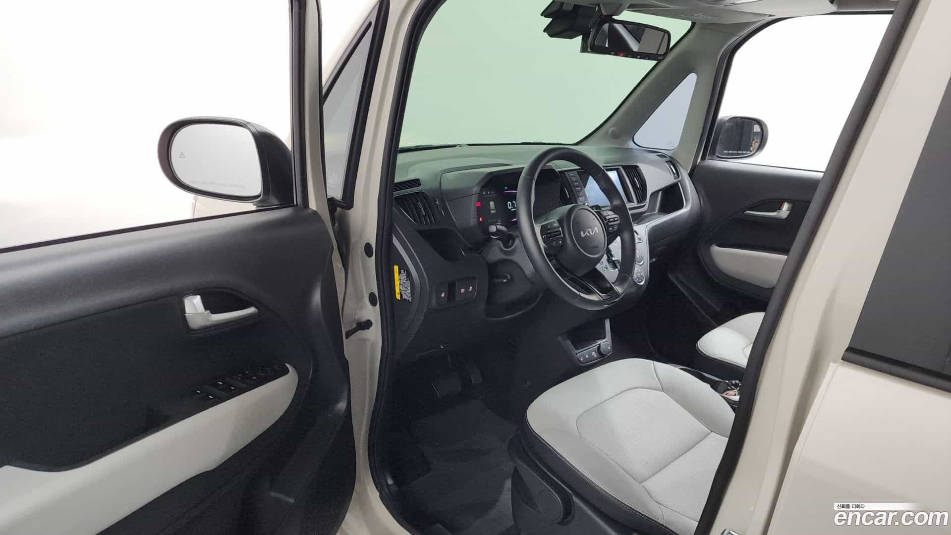 RAY Kia 2025.0-INNER-010