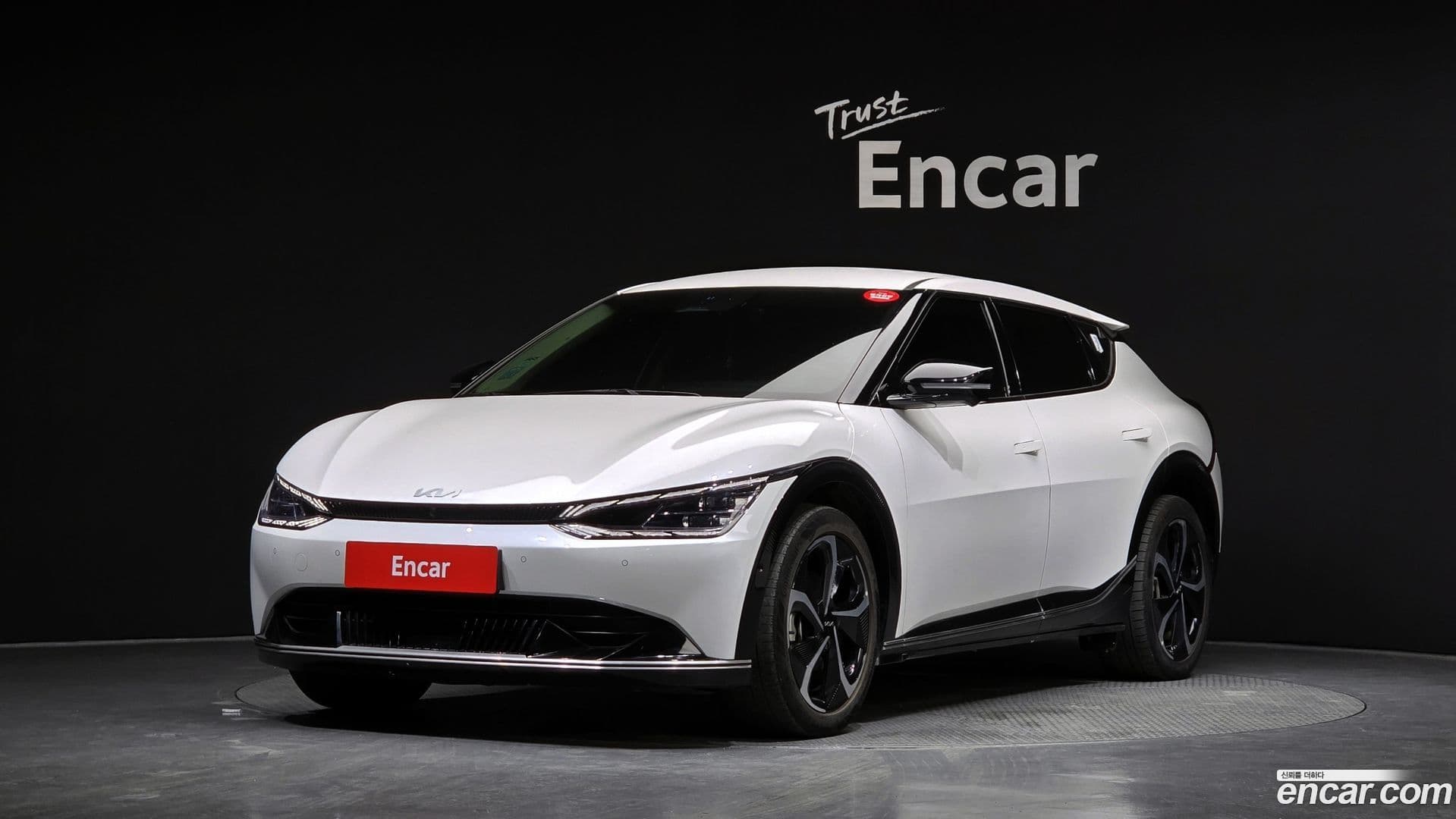 Main__Slider__Photo:EV6 Kia 2022.7-0