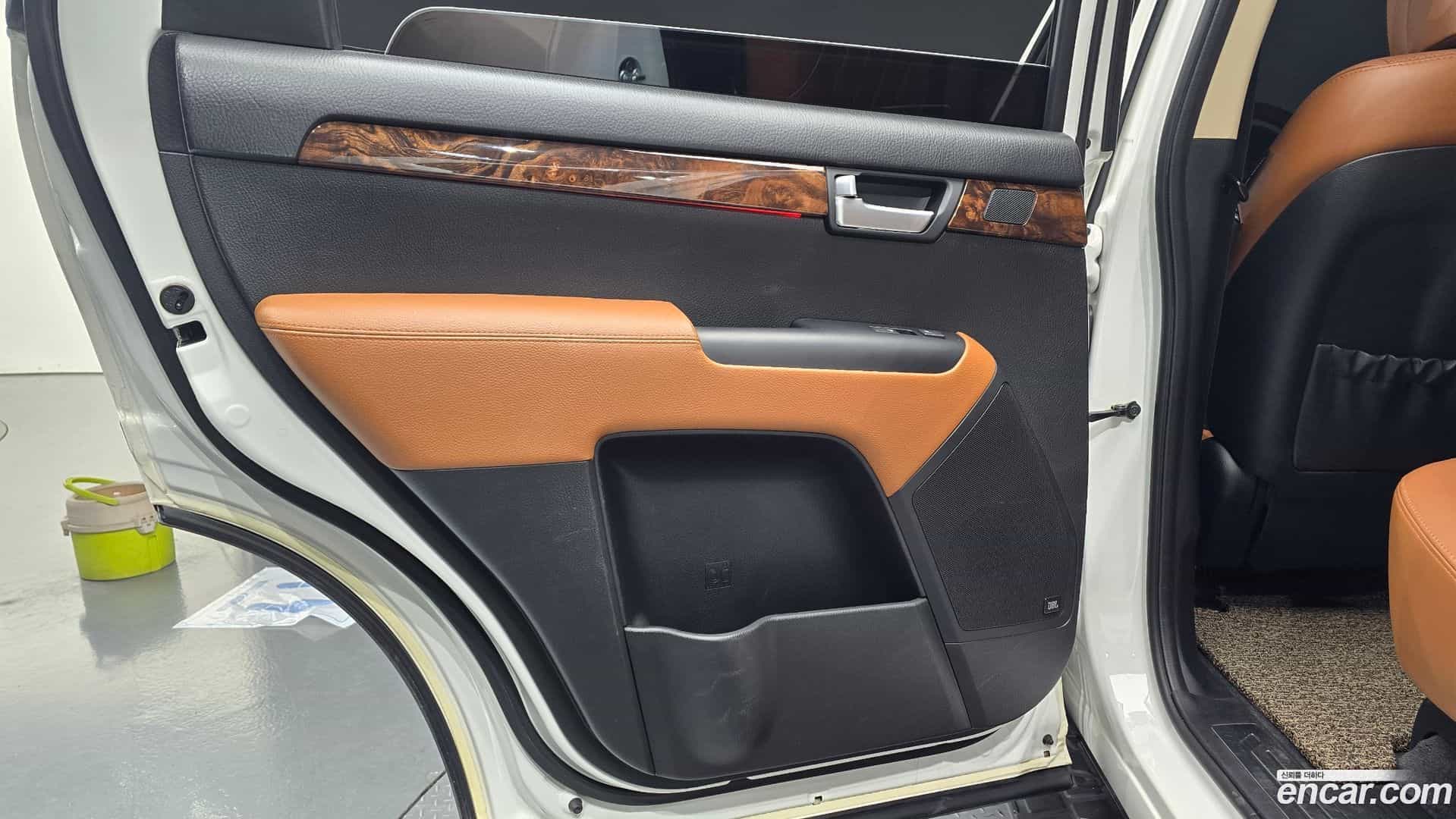 Mohave Kia 2017.5-INNER-035