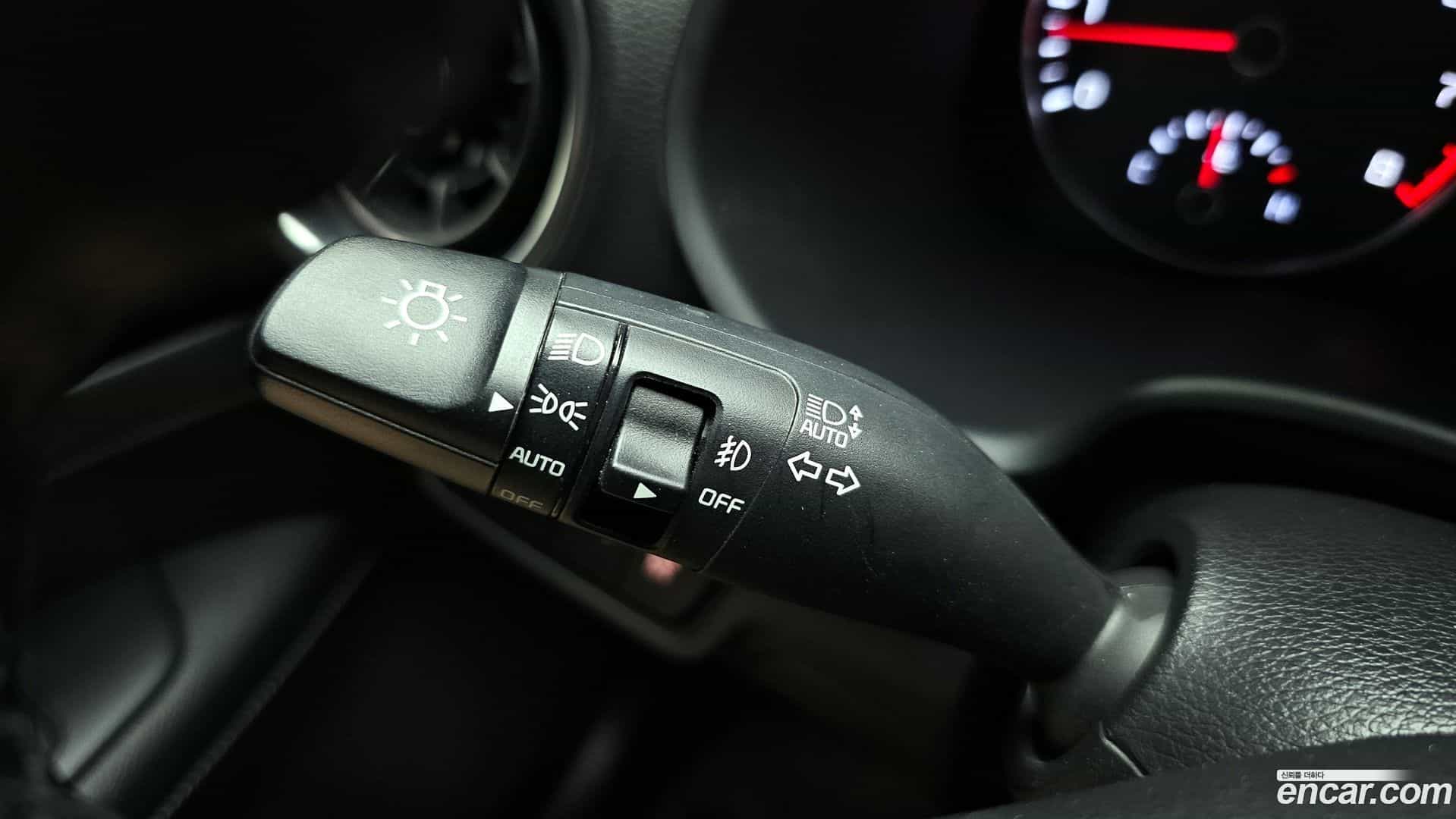 K3 Kia 2018.1-OPTION-043