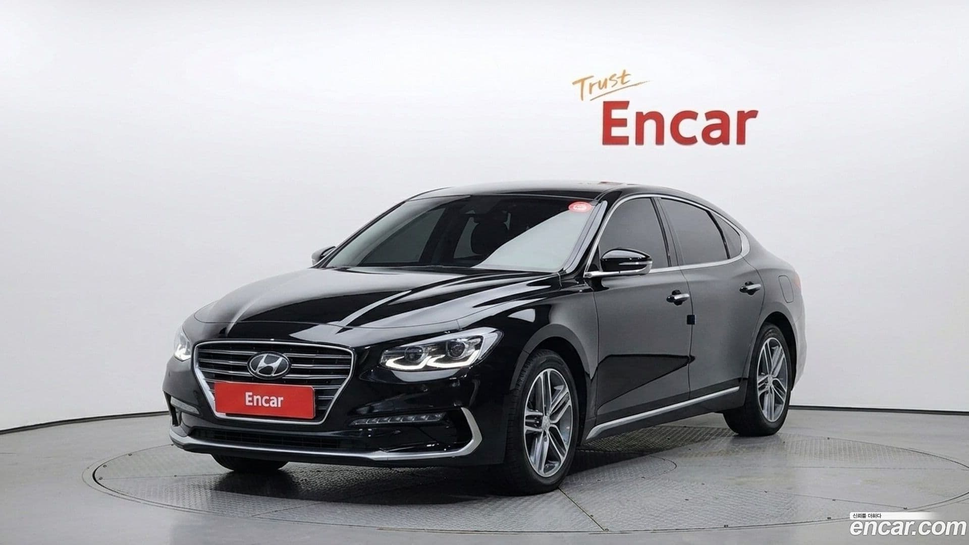 Main__Slider__Photo:Grandeur Hyundai 2017.2-0
