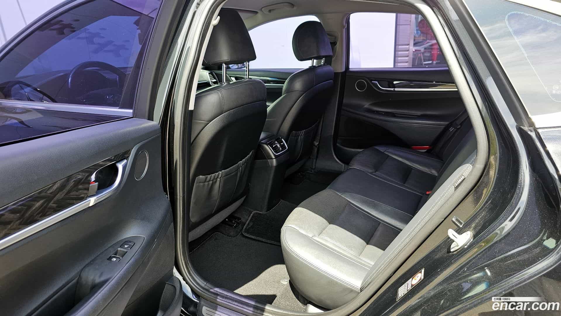 Grandeur Hyundai 2017.2-OPTION-015